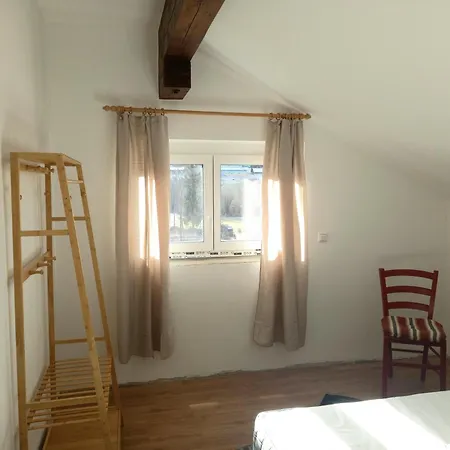 アパート Alie Gusta *